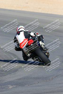 media/Jan-08-2022-SoCal Trackdays (Sat) [[1ec2777125]]/Turn 10 Backside (930am)/